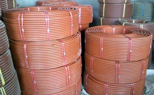 提升工程安全：聚乙烯(RPE)阻燃林周穿线管在现代建筑中的应用